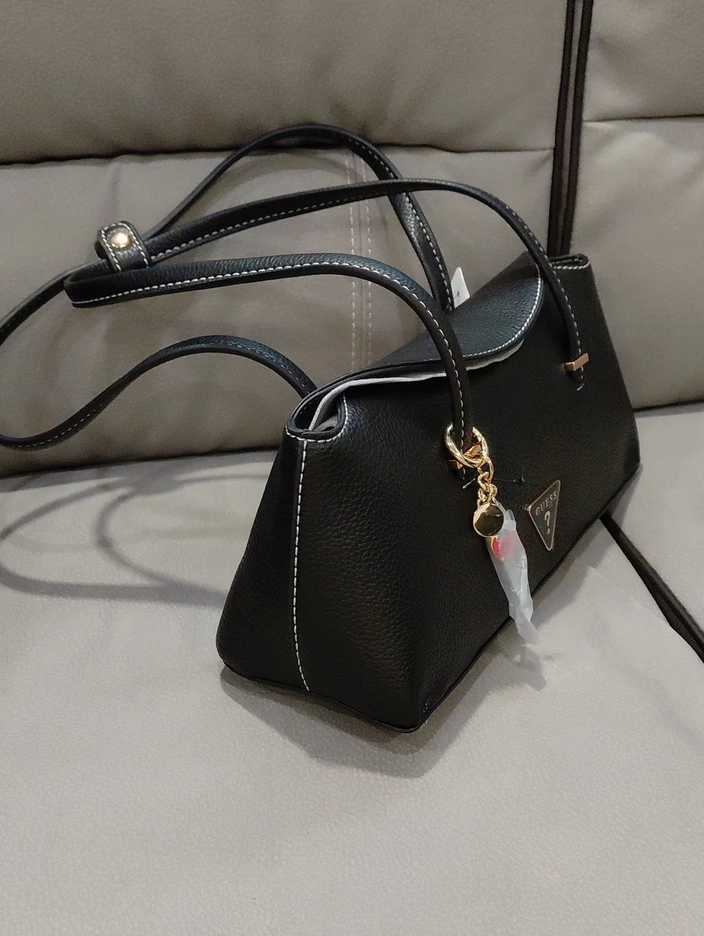 GUESS SHOULDER BAG